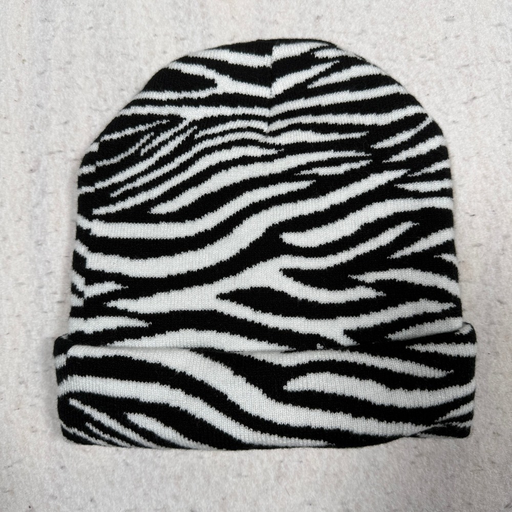 Unbranded Zebra Print Knit Beanie Black White Cuffed Winter Hat Animal Print